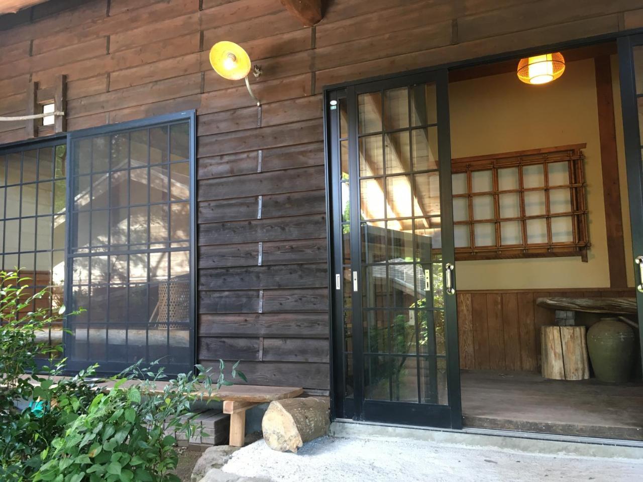 山荘 紗羅樹 Syaranoki Hotel Yufu Exterior foto